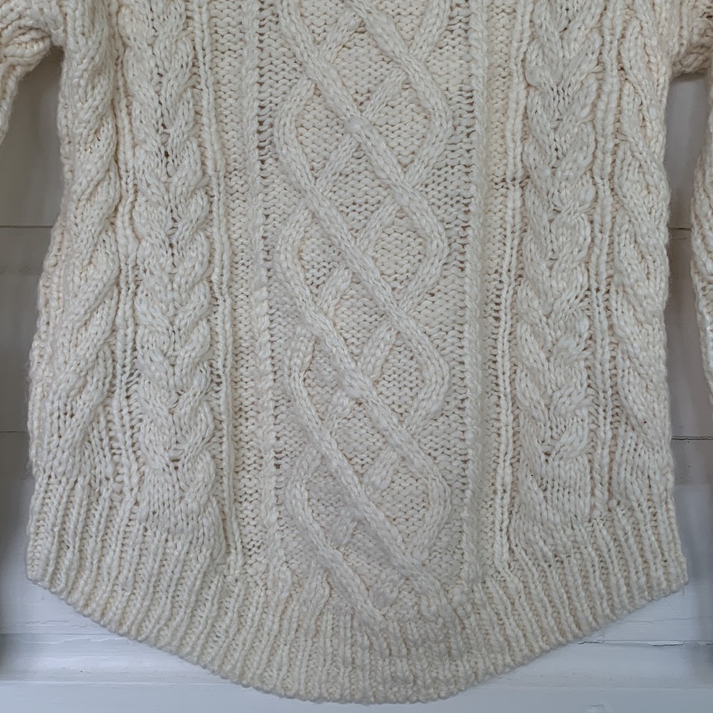 Banana Republic Fisherman Cable Chunky Knit Crewneck Wool Blend Tan Sweater XS - Picture 9 of 16
